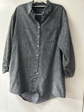 Final Touch Washed Gray Button-Down Shirt